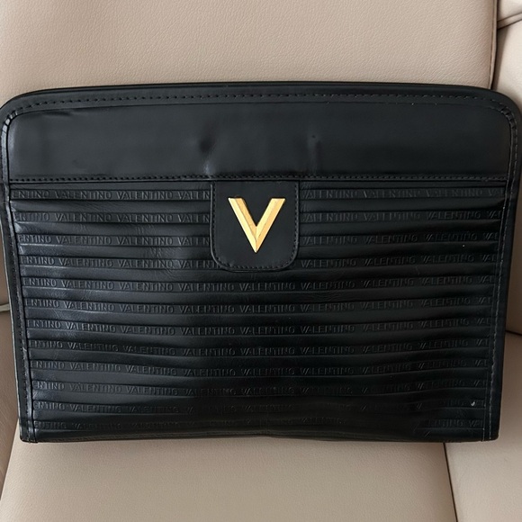 Valentino Clutch Bag EUC - Picture 2 of 10